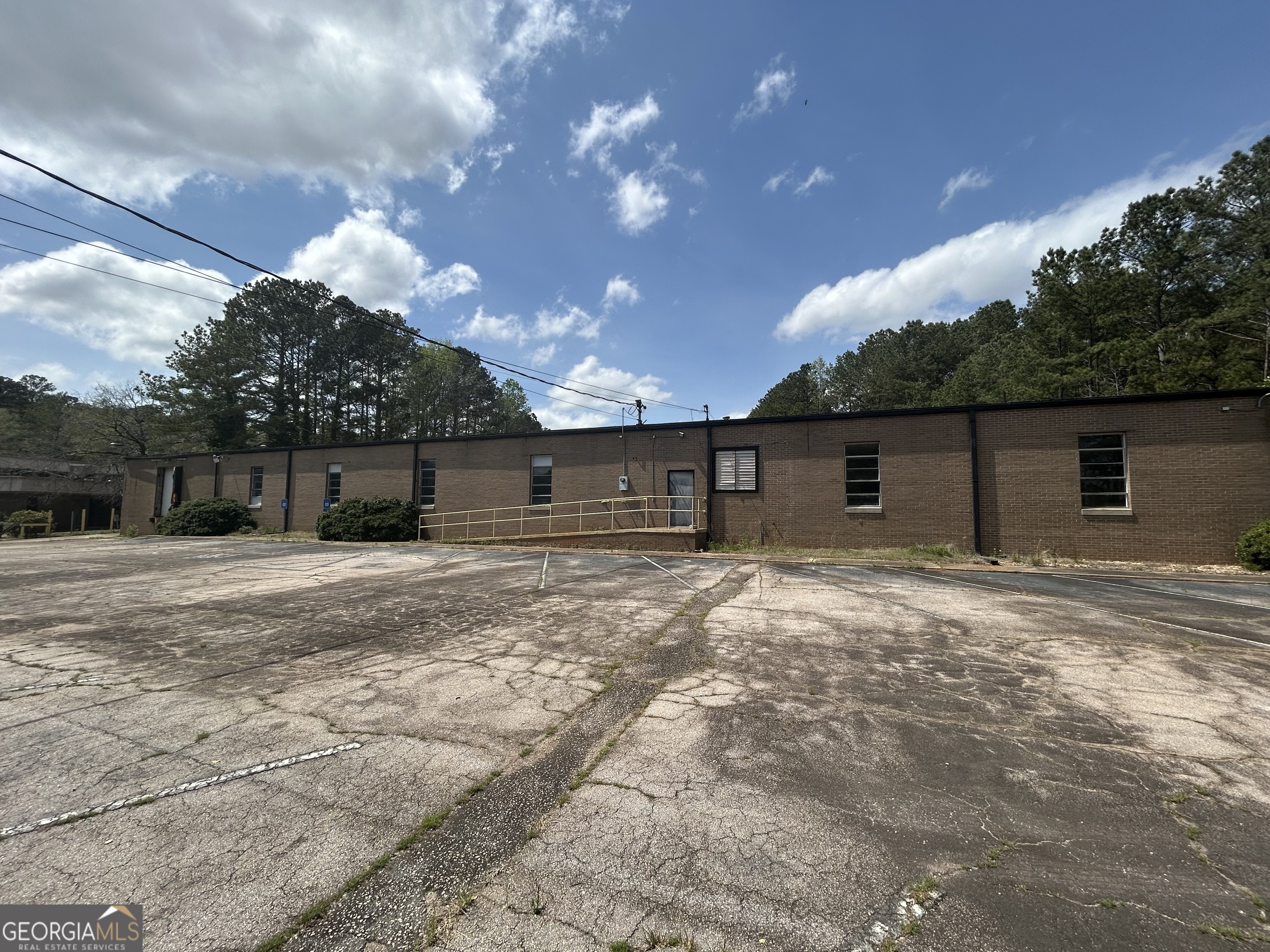 304 Fort Drive Property Photo 35