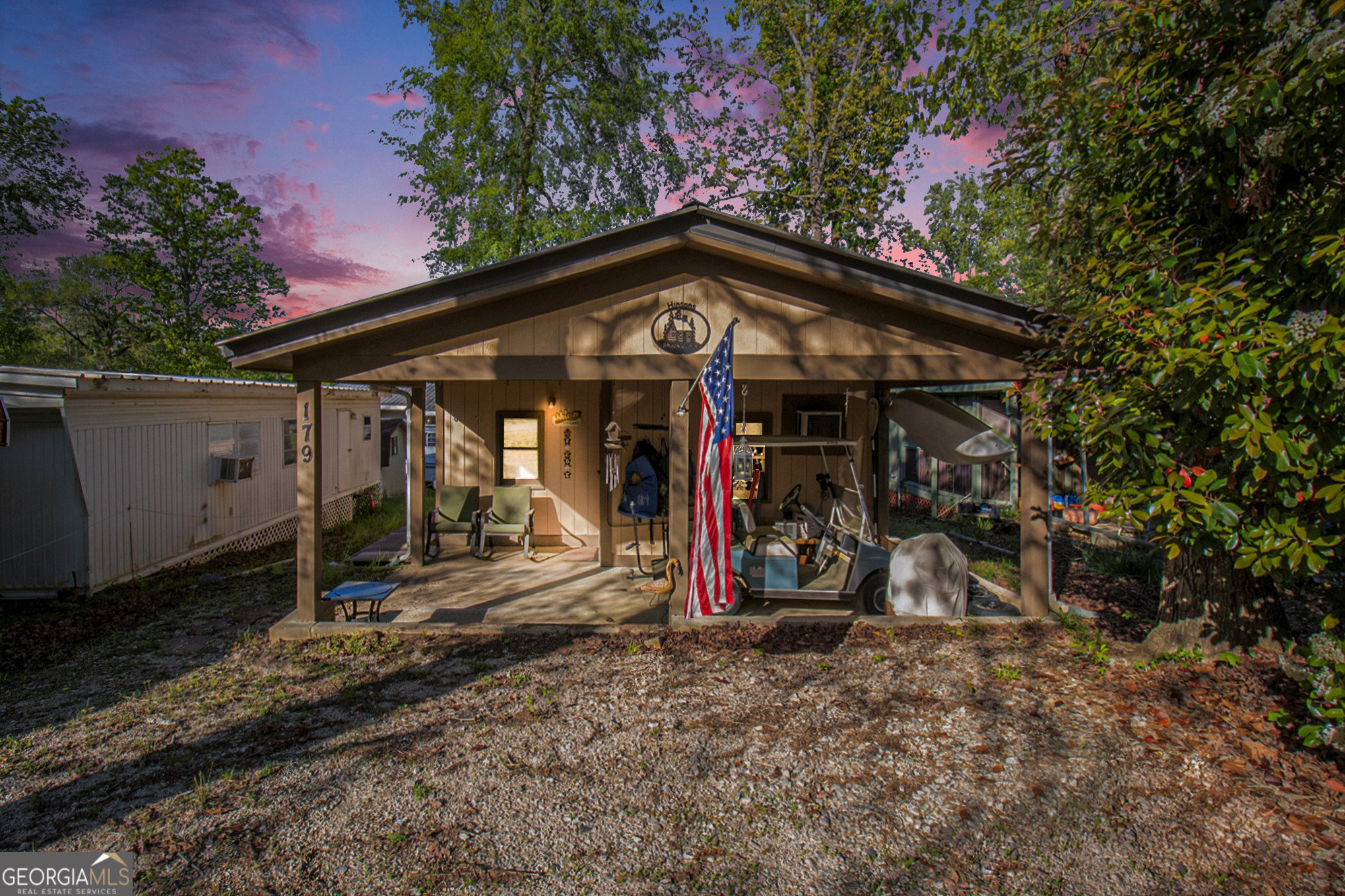179 Oconee Circle Property Photo 1