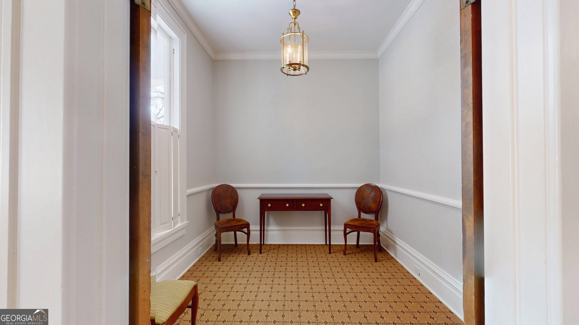 502 S Broad Street Property Photo 23