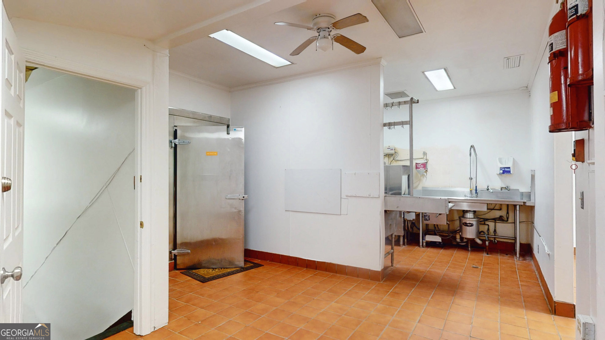 502 S Broad Street Property Photo 33