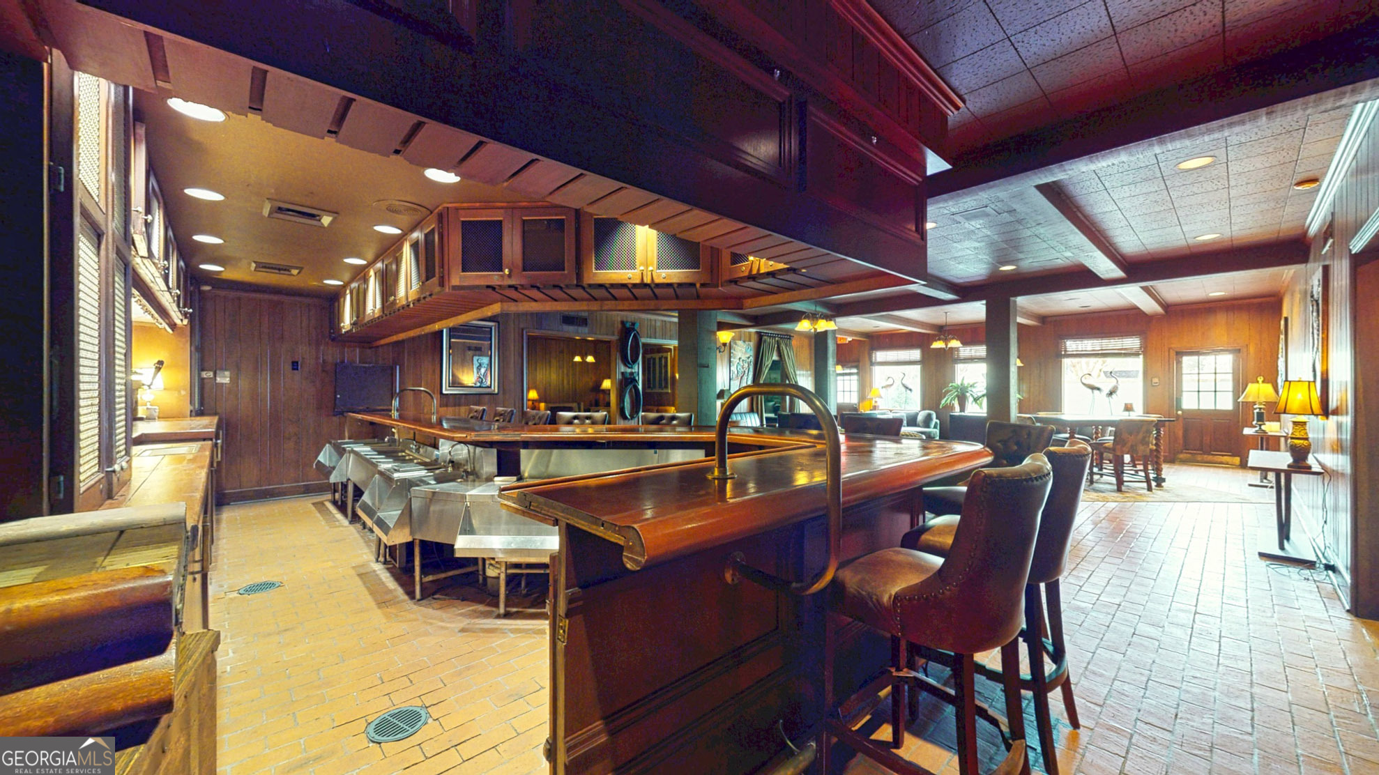 502 S Broad Street Property Photo 53
