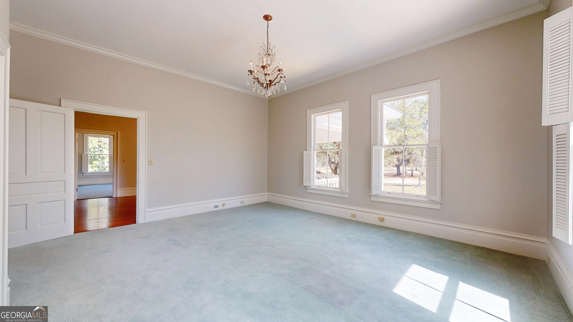 502 S Broad Street Property Photo 70