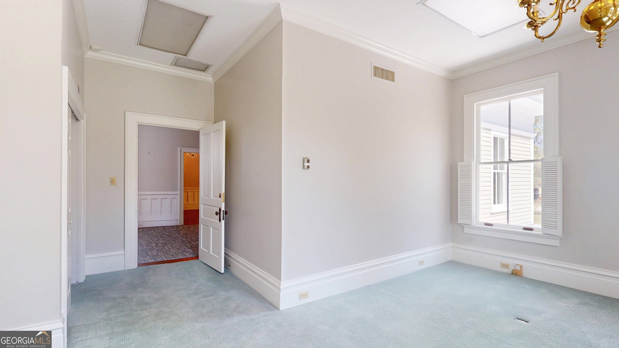 502 S Broad Street Property Photo 81