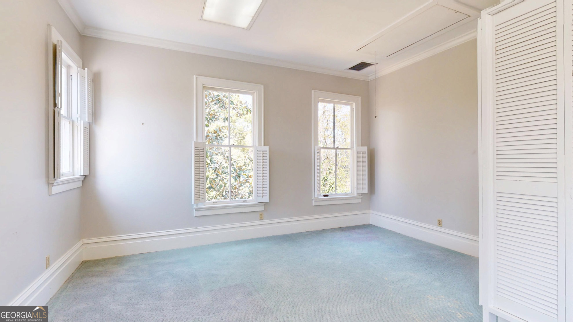 502 S Broad Street Property Photo 82