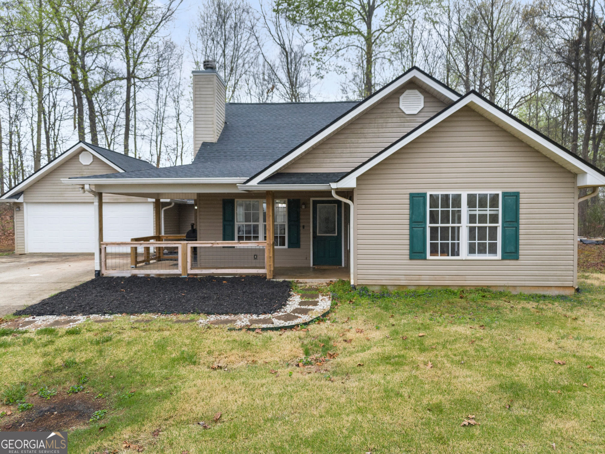 260 Nickel Creek Drive Property Photo 1