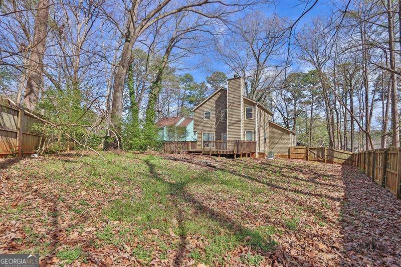 585 Lake Drive Property Photo 21