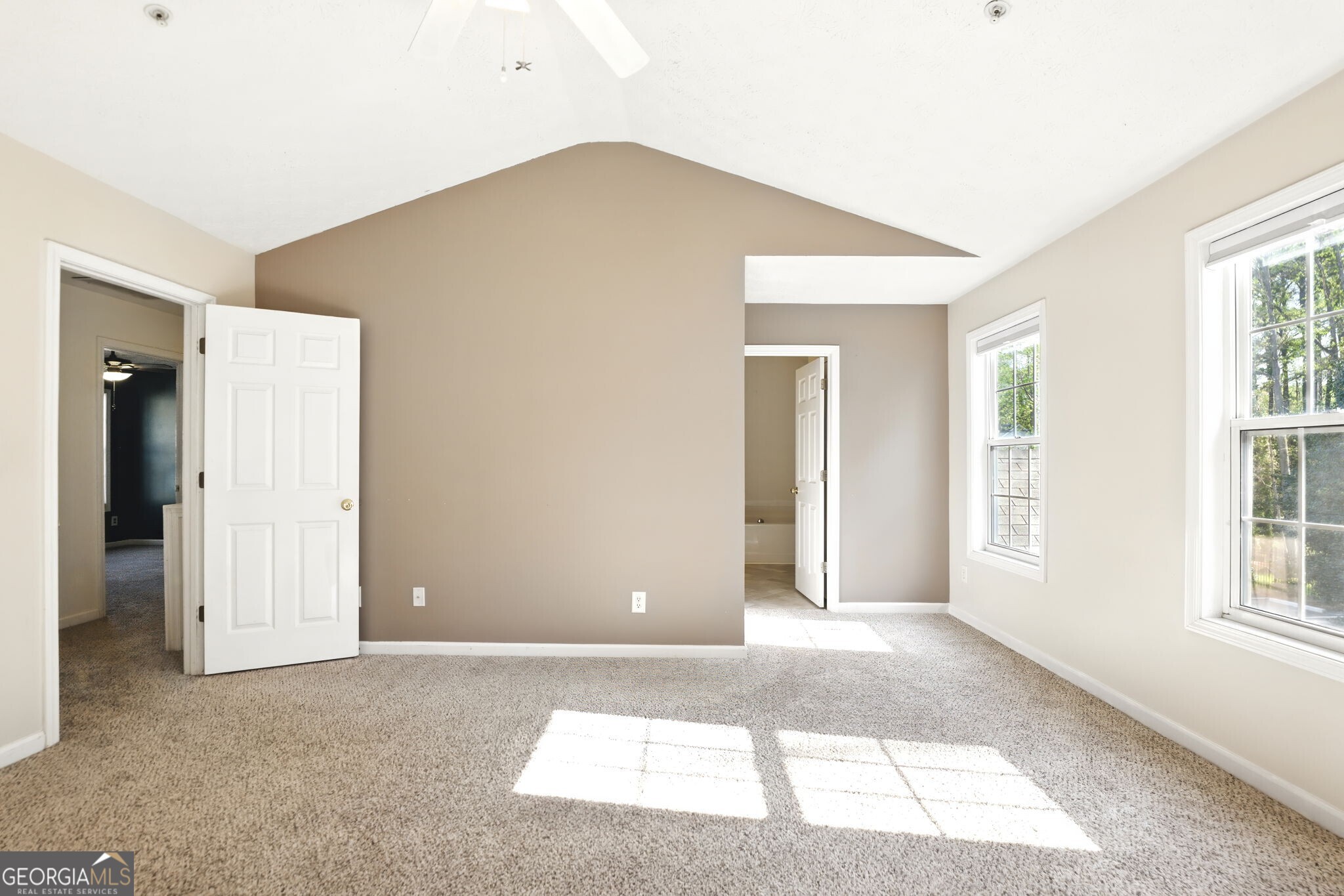 2572 Avery Park Circle Property Photo 14