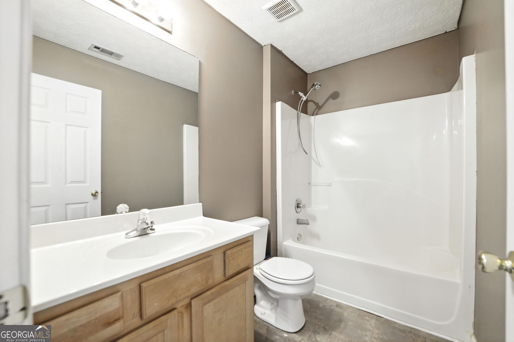 2572 Avery Park Circle Property Photo 20