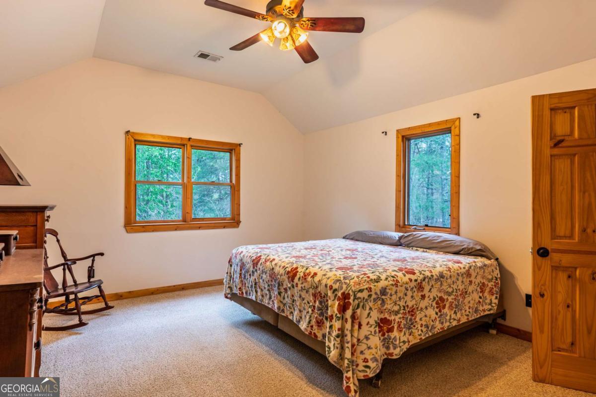 2037 Newport Drive Property Photo 21