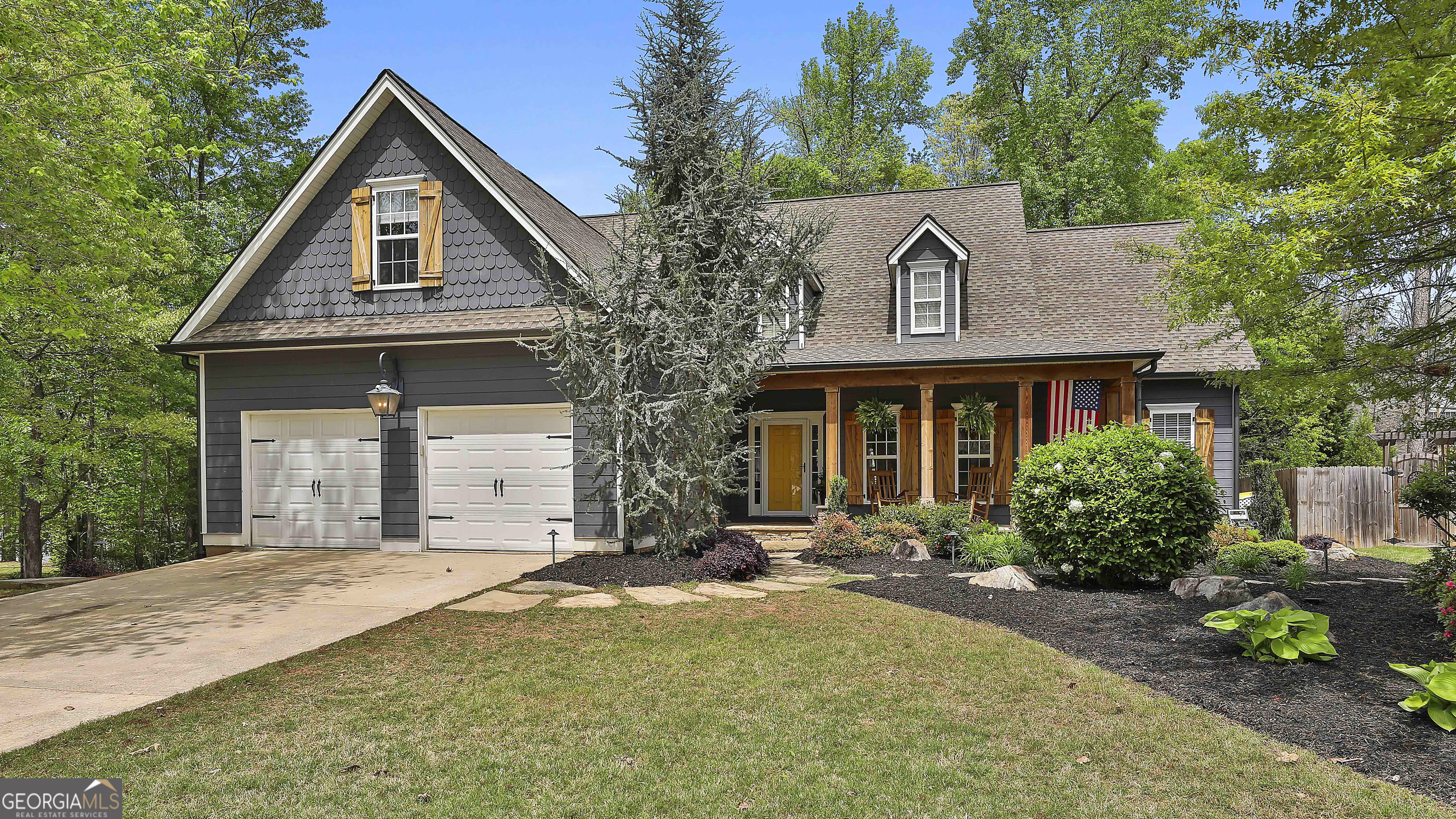 91 Eastlake Landing Property Photo 1