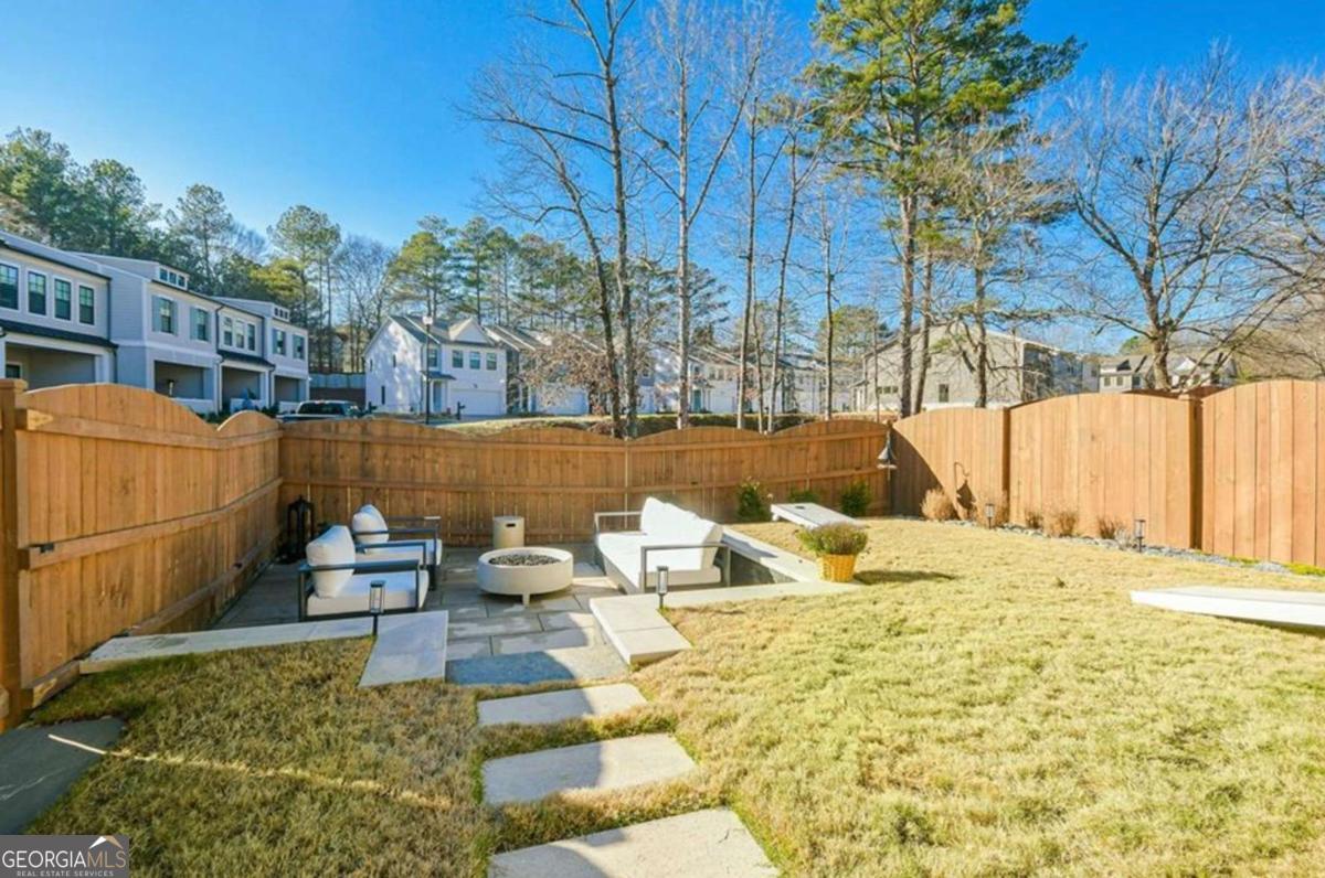158 Village Green Avenue Property Photo 16