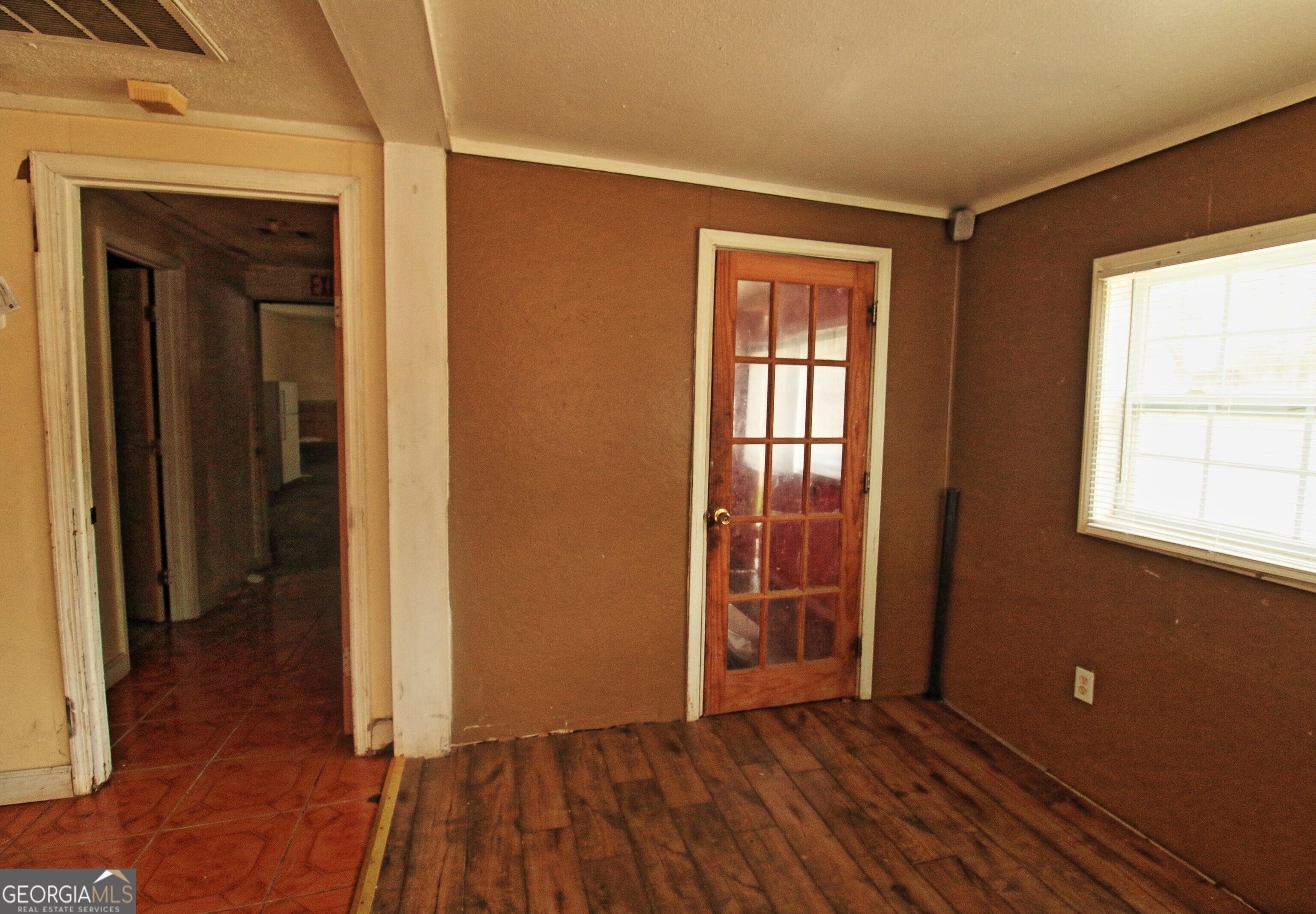 707 N Bethel Street Property Photo 3