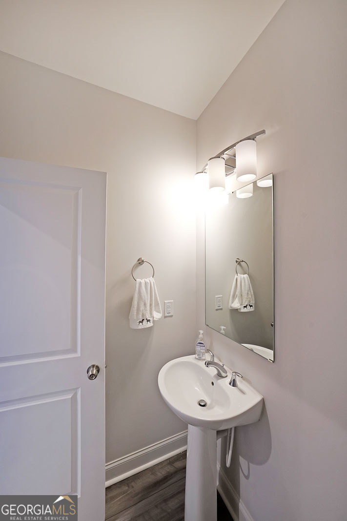 3323 Owl Creek Parkway Property Photo 8