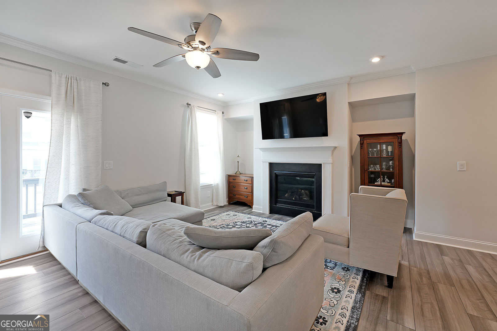 3323 Owl Creek Parkway Property Photo 9