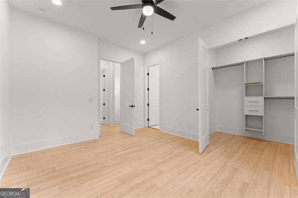 2082 Lyle Avenue Property Photo 21