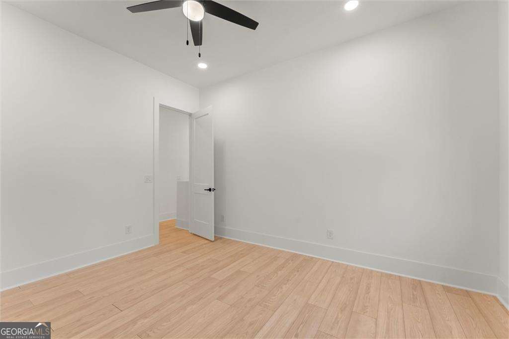 2082 Lyle Avenue Property Photo 29
