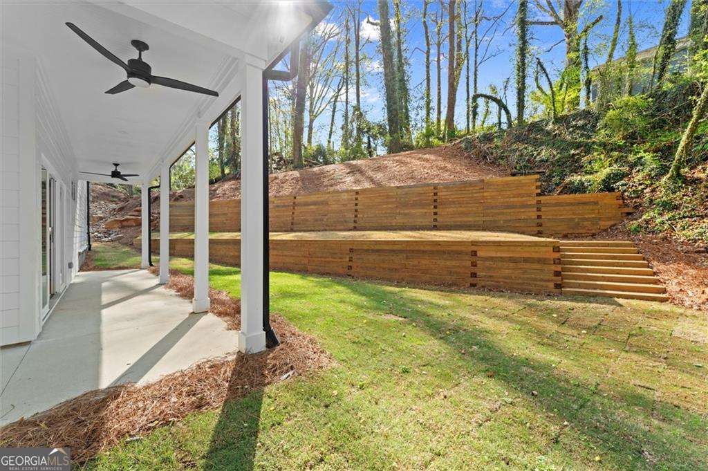 2082 Lyle Avenue Property Photo 41
