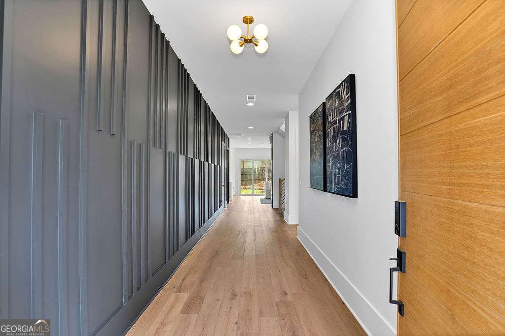 1598 Athens Avenue Sw Property Photo 4