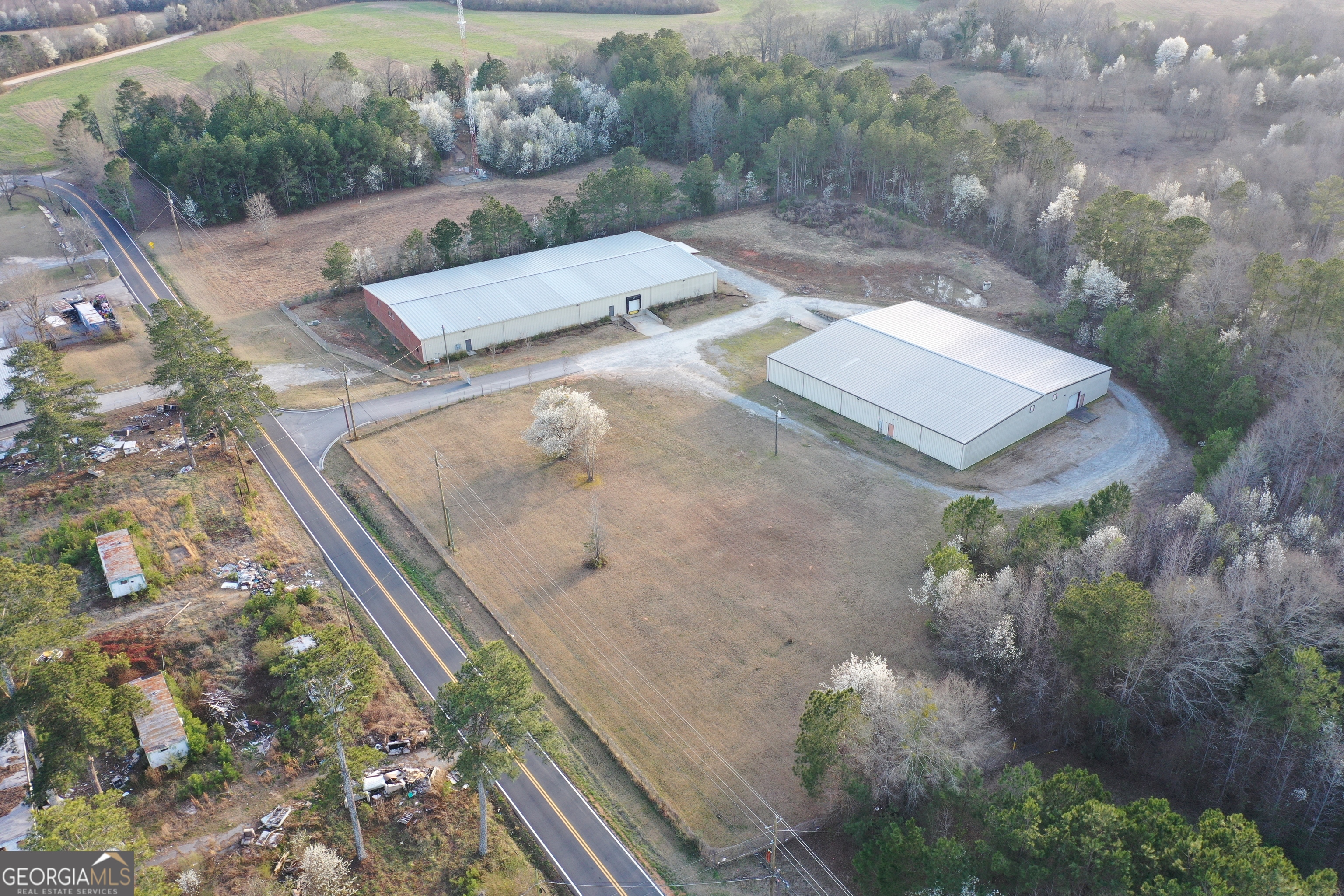 3879 N Expressway Property Photo 35