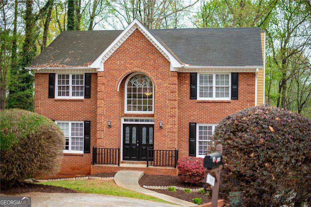 1810 Talbot Court Property Photo 3