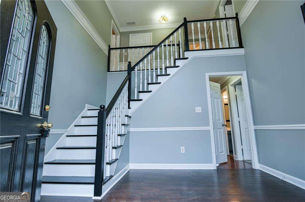 1810 Talbot Court Property Photo 4