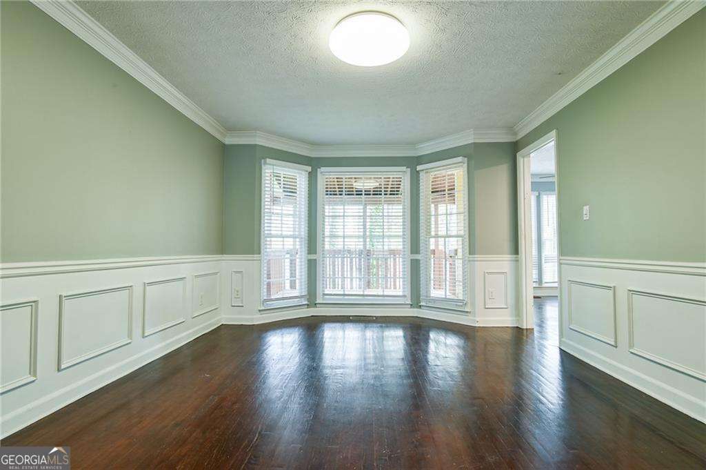 1810 Talbot Court Property Photo 6