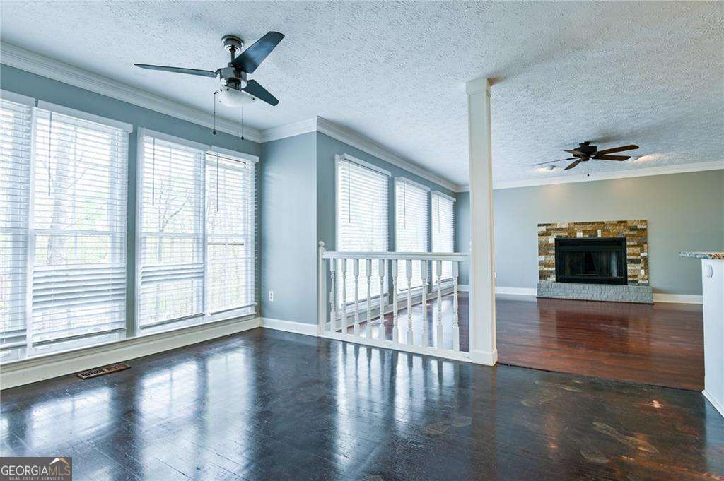 1810 Talbot Court Property Photo 8