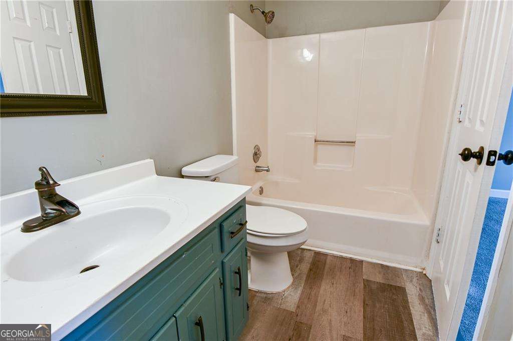 1810 Talbot Court Property Photo 13