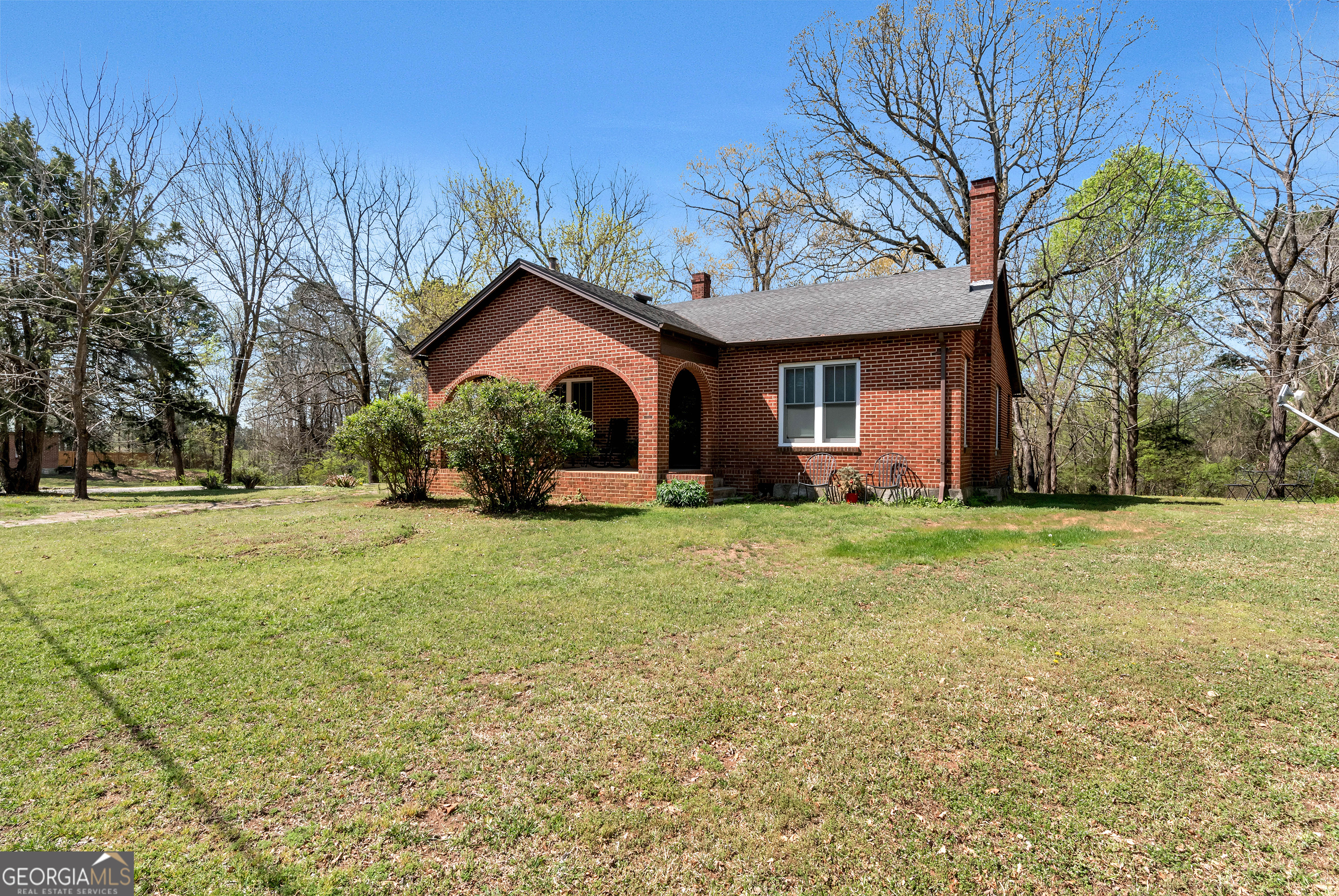 755 Gainesville Highway Property Photo