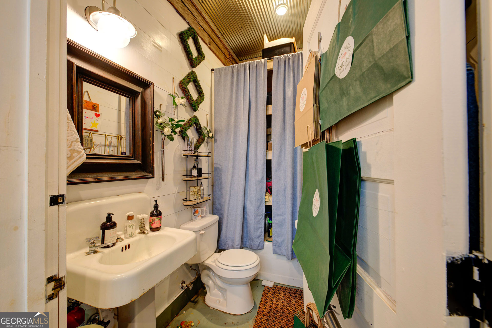 8488 Old 441 S Property Photo 31