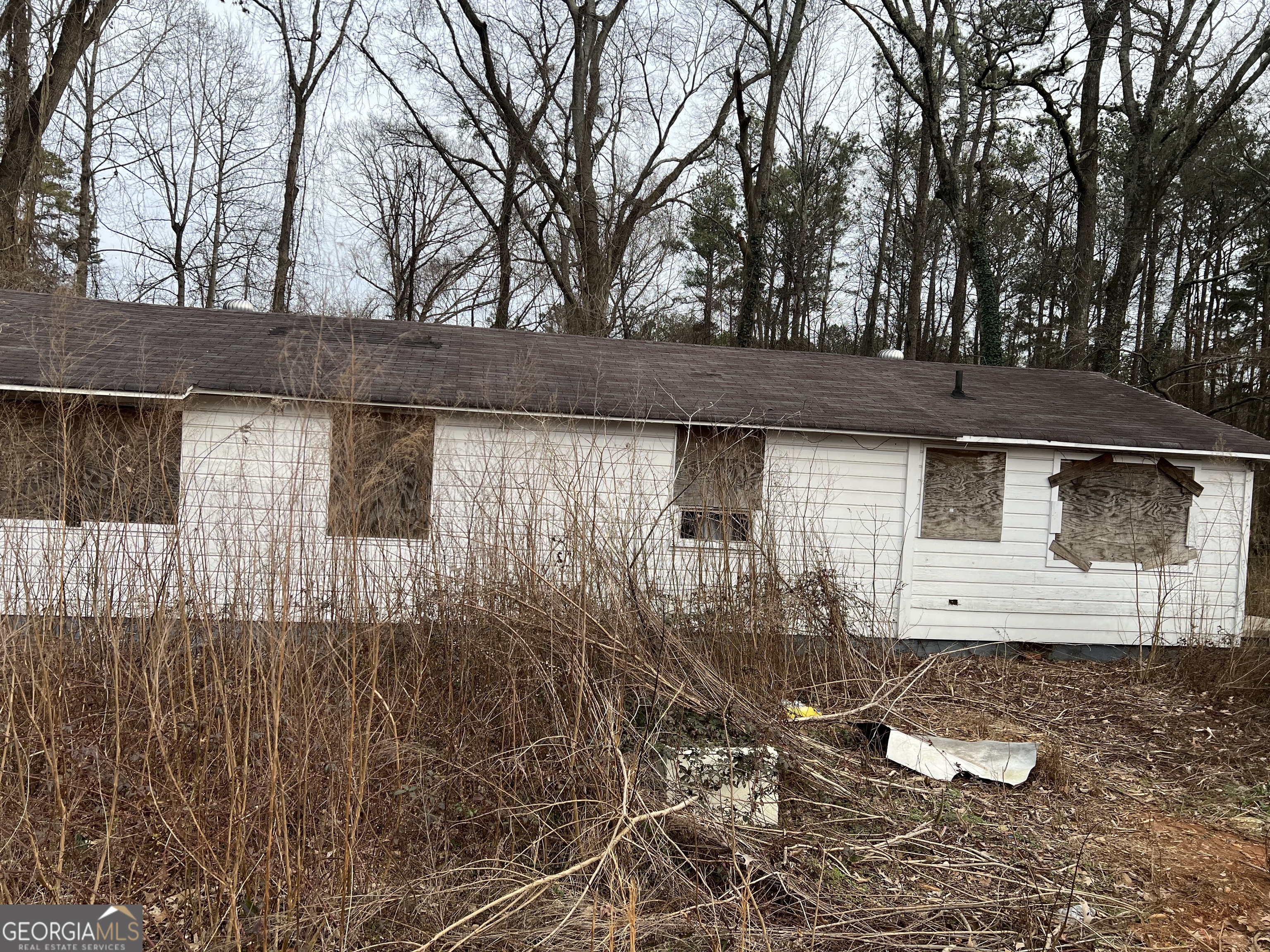 6589 Hwy 42 Property Photo 1
