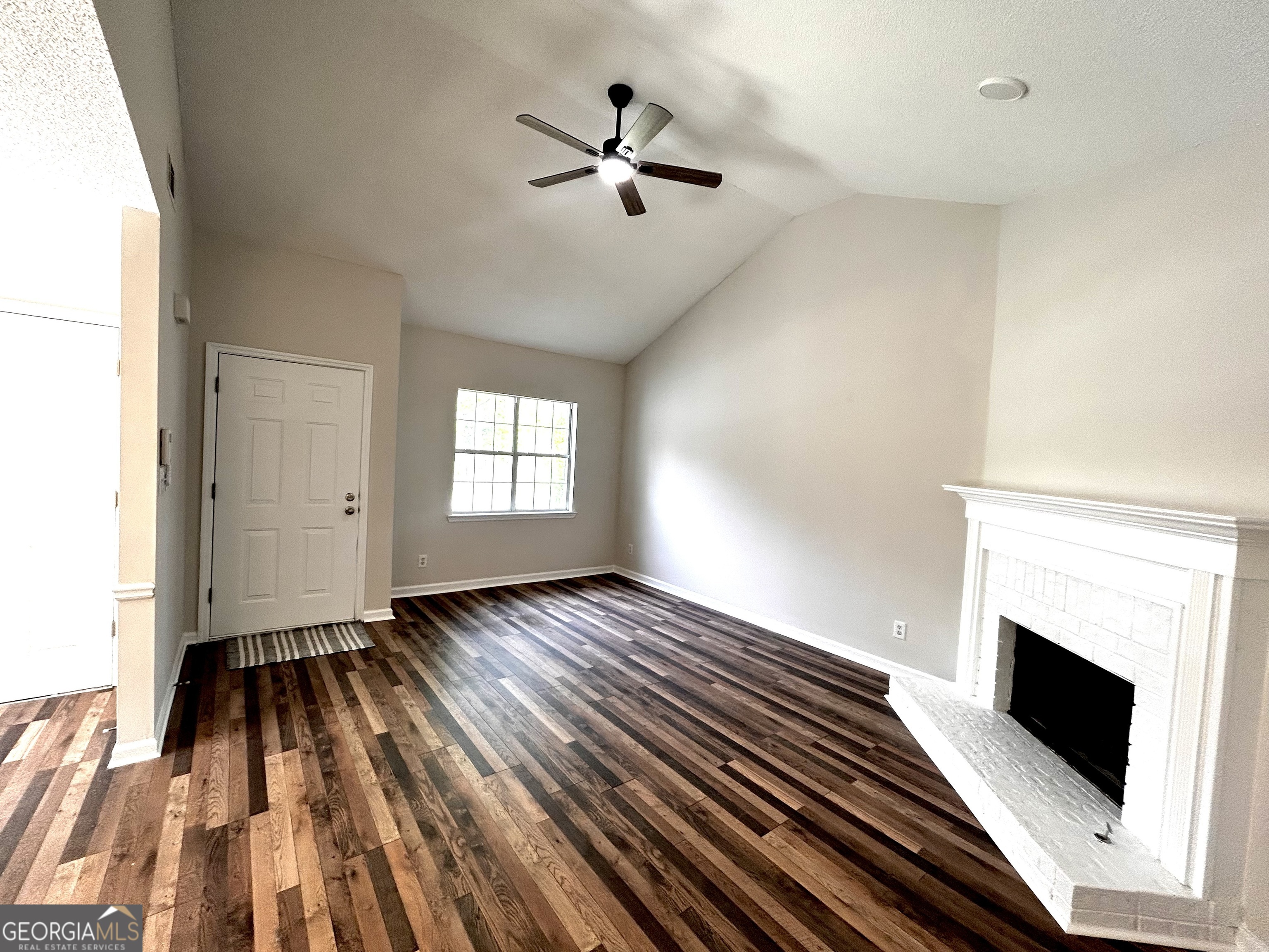 1864 Drew Circle Property Photo 31