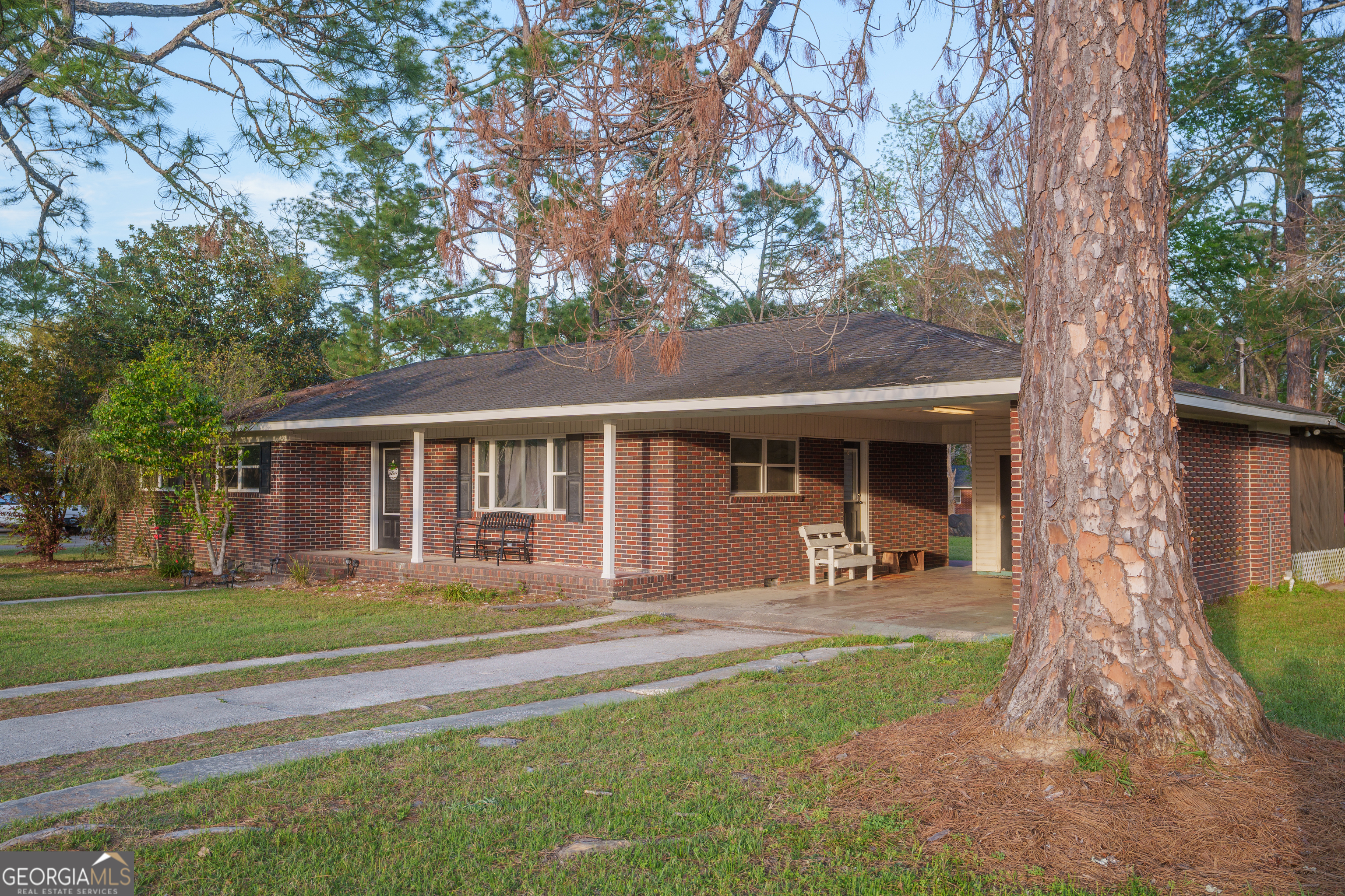 732 Bud Street