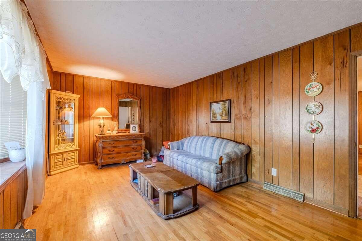 254 E Girard Avenue Property Photo 31