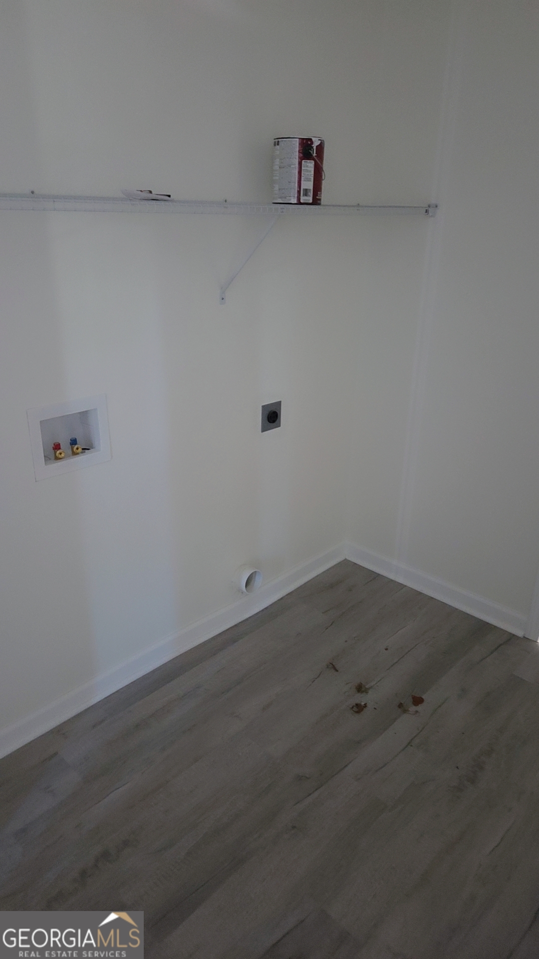100 5th Avenue Property Photo 8