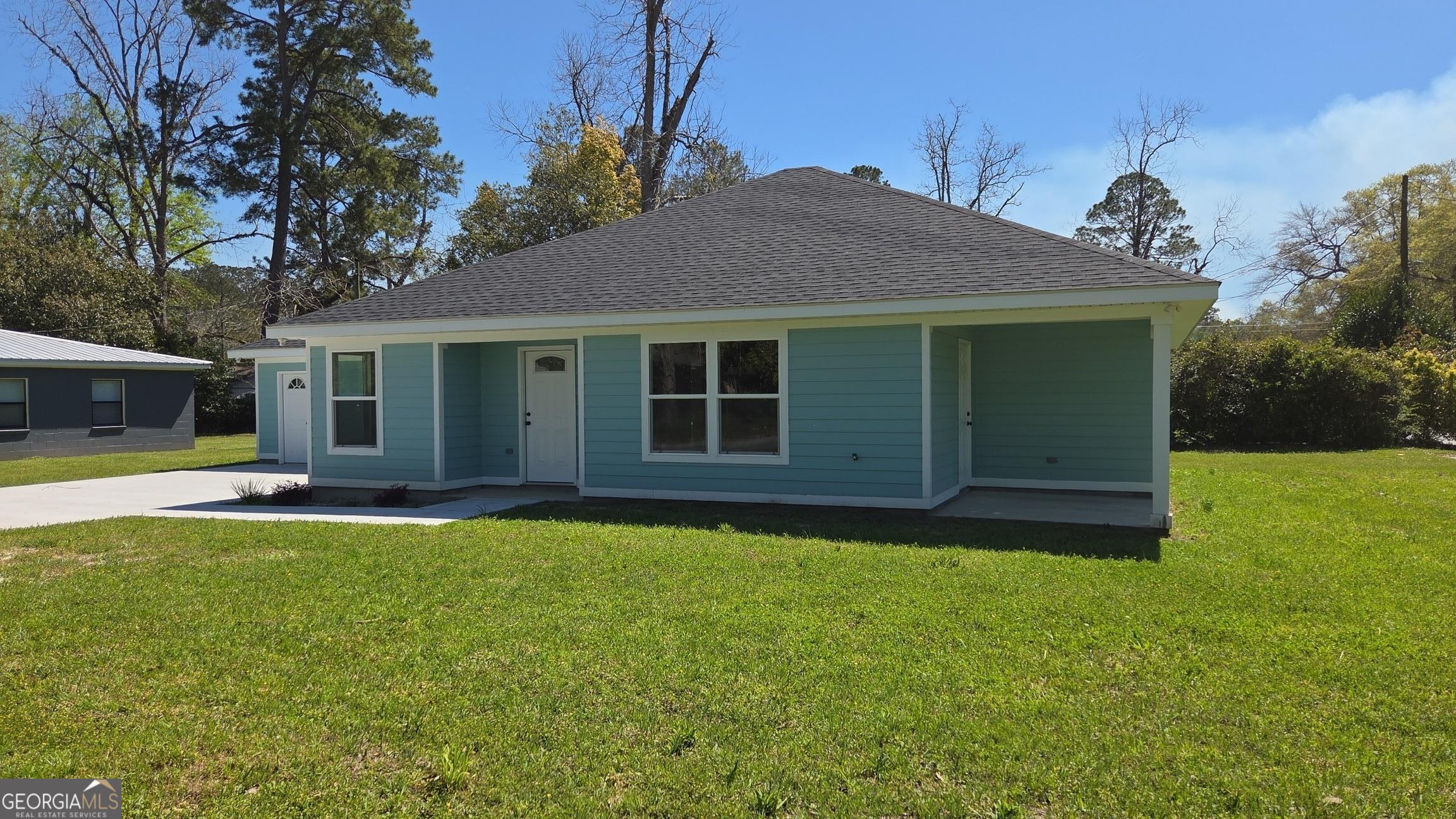 100 5th Avenue Property Photo 14