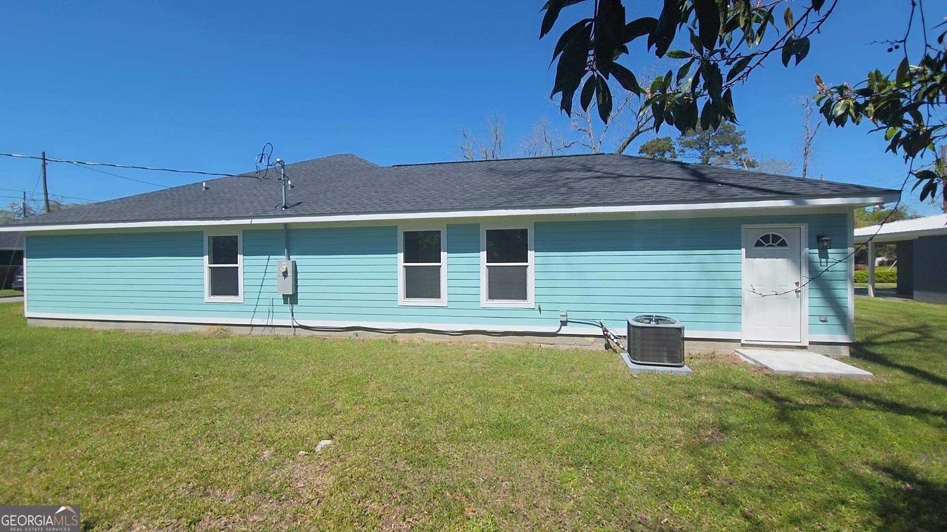 100 5th Avenue Property Photo 15