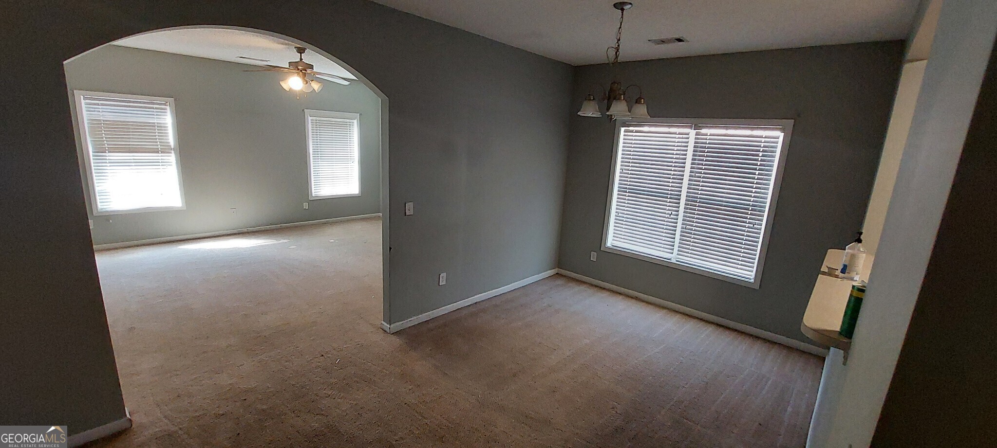 8628 Thomas Road Property Photo 4