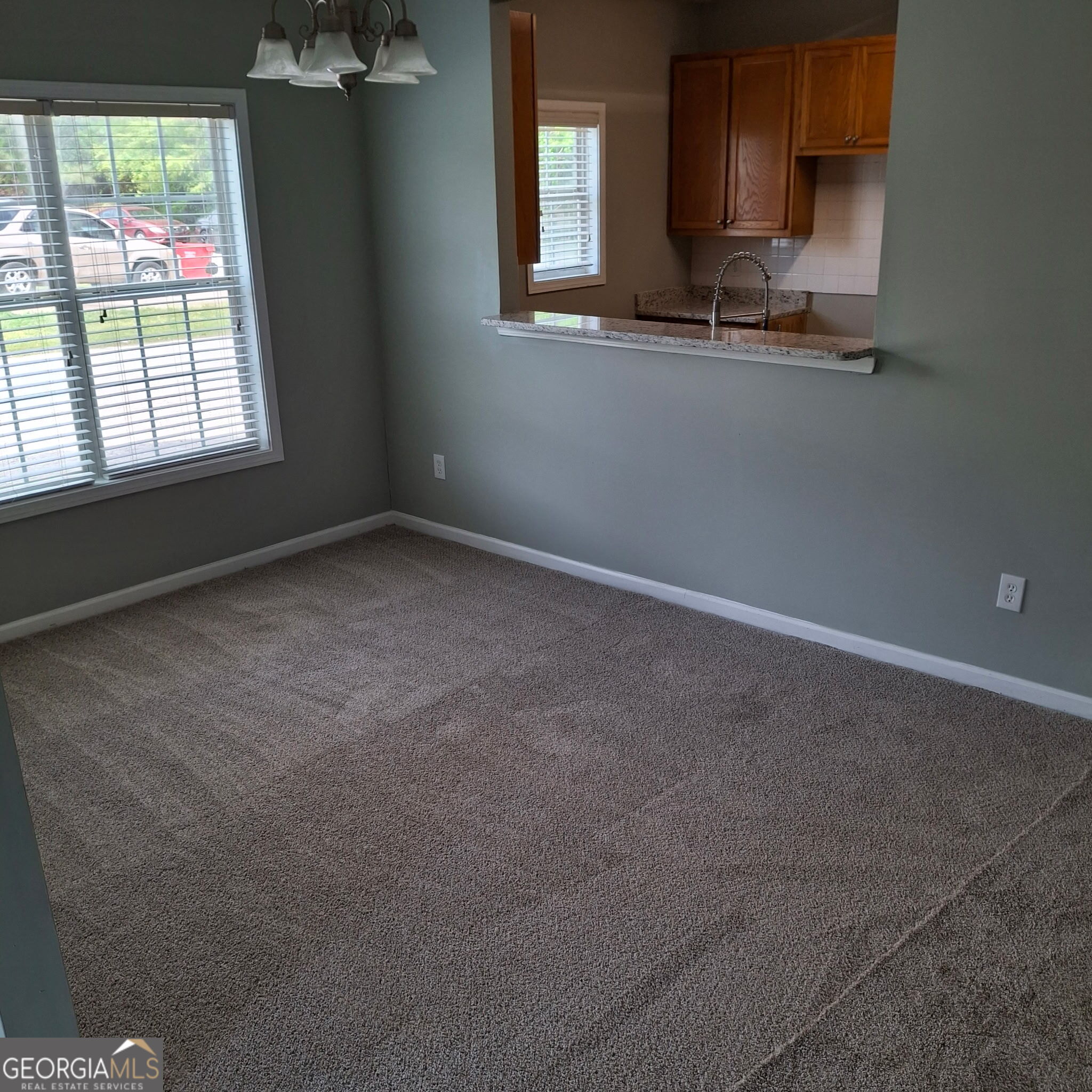 8628 Thomas Road Property Photo 8