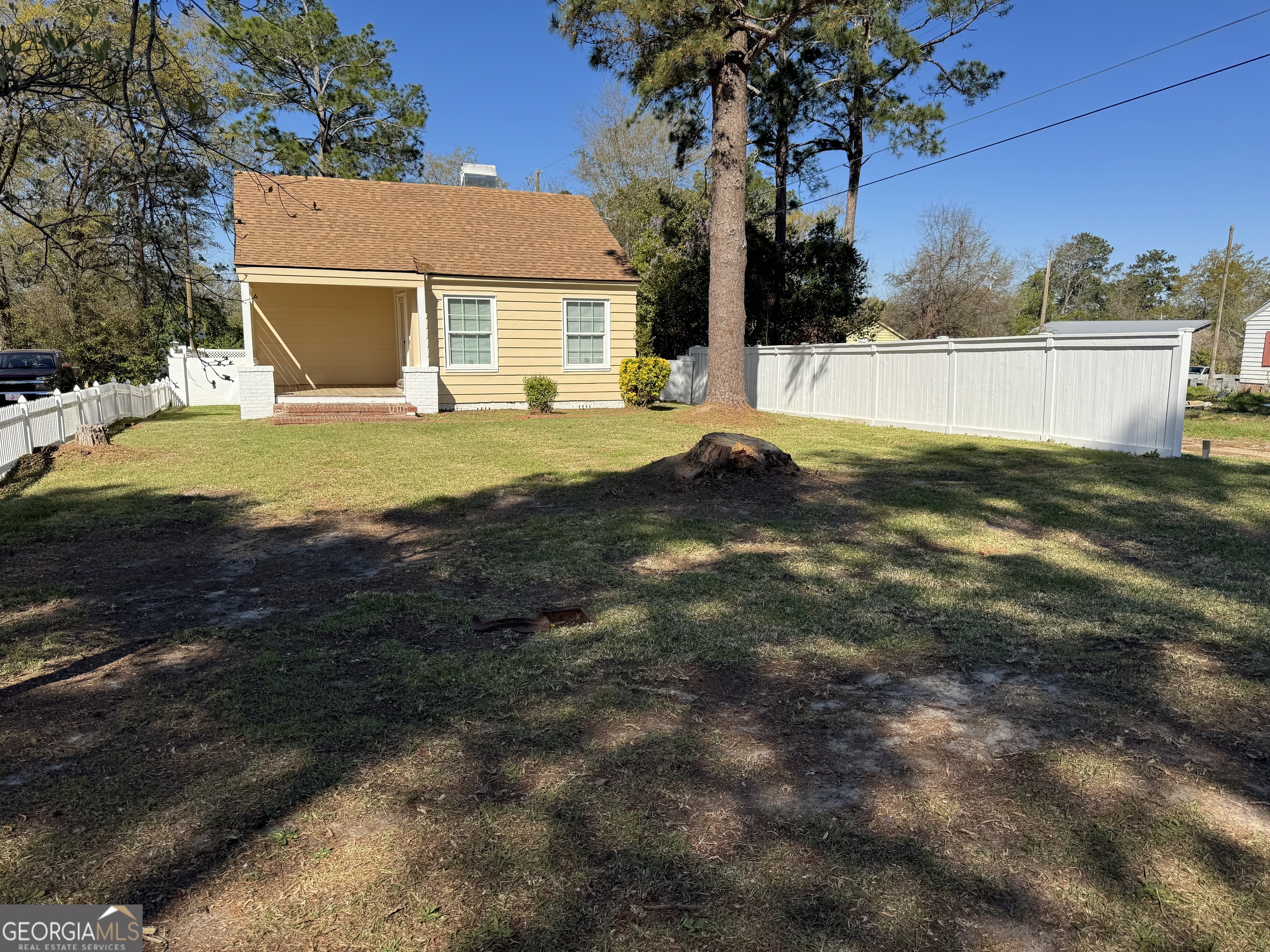 910 S 4th Street Property Photo