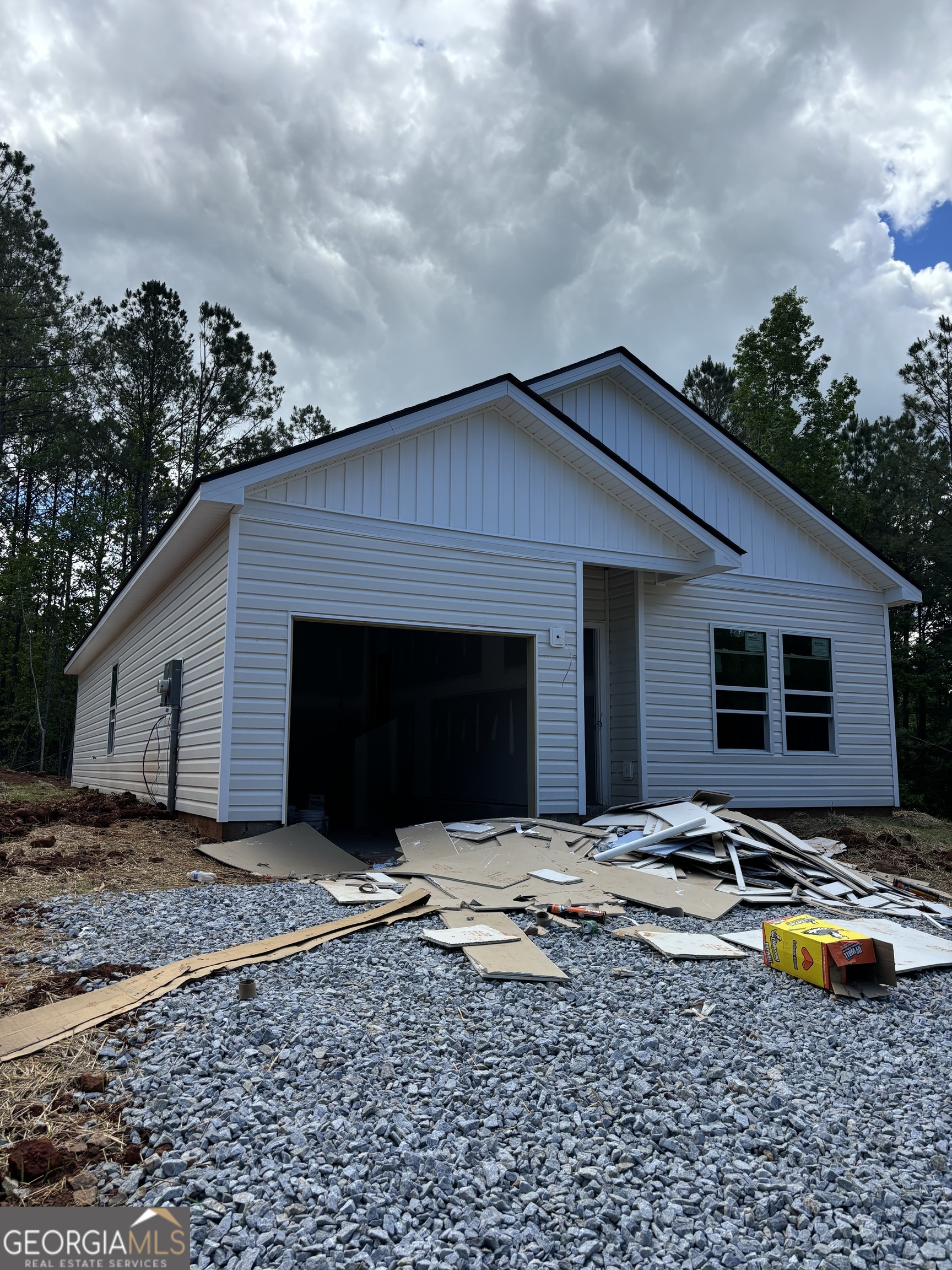 543 Courthouse Park Dr.