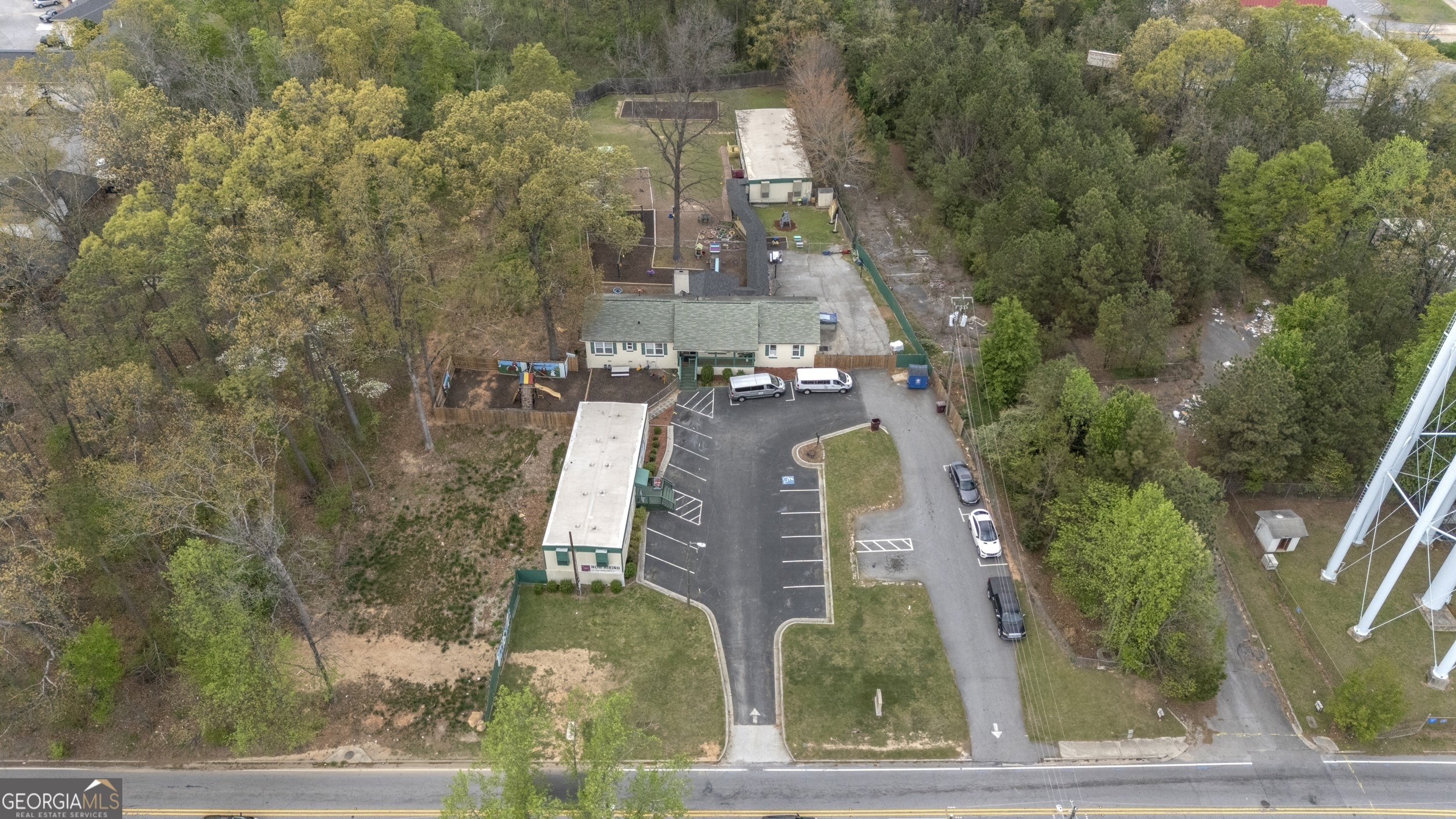 725 King Road Property Photo 31