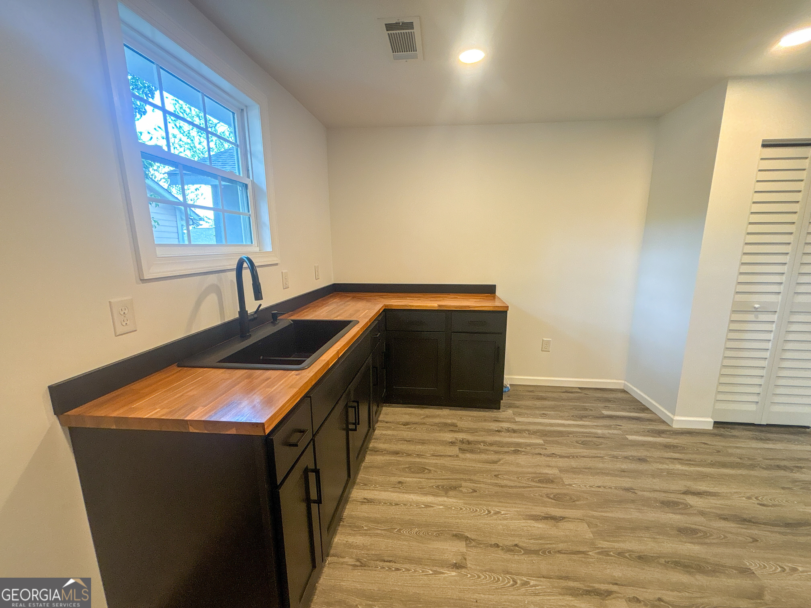 108 Stonewall Street Property Photo 6