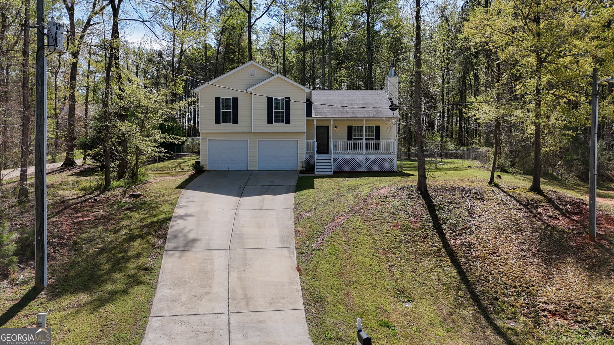 360 Elizabeth Court Property Photo 1