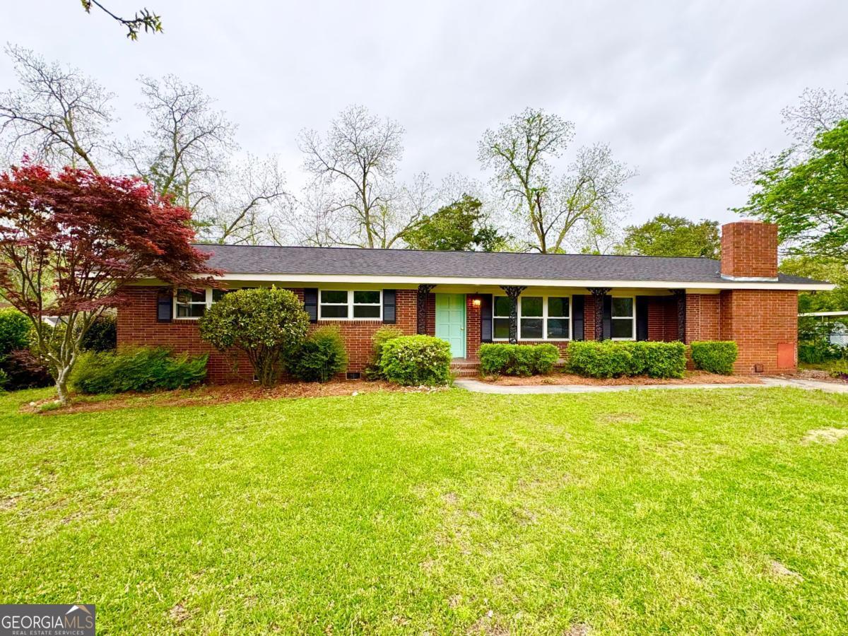 2412 Thornhill Road Property Photo