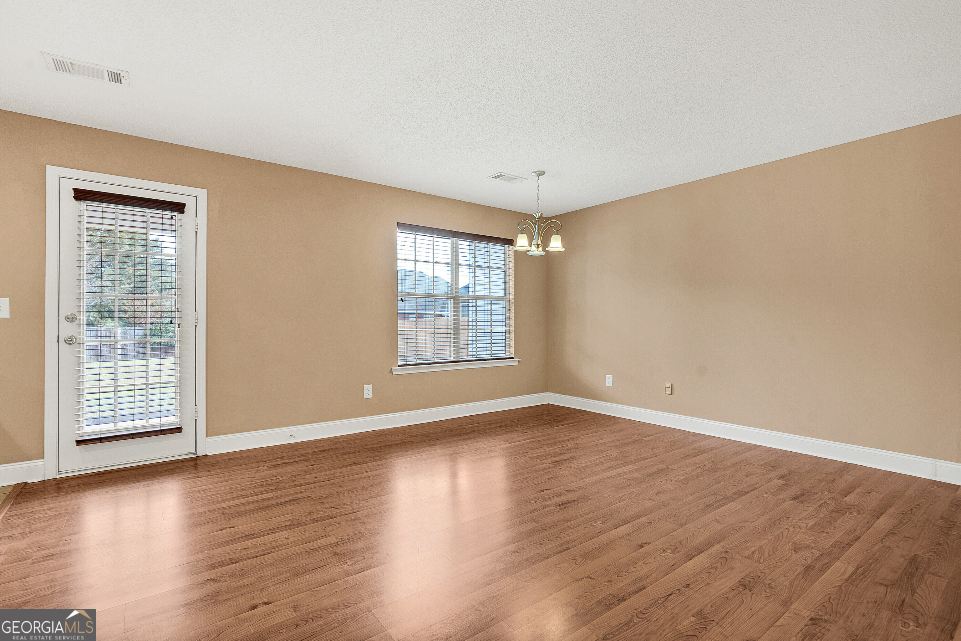 109 Oldfield Court Property Photo 12