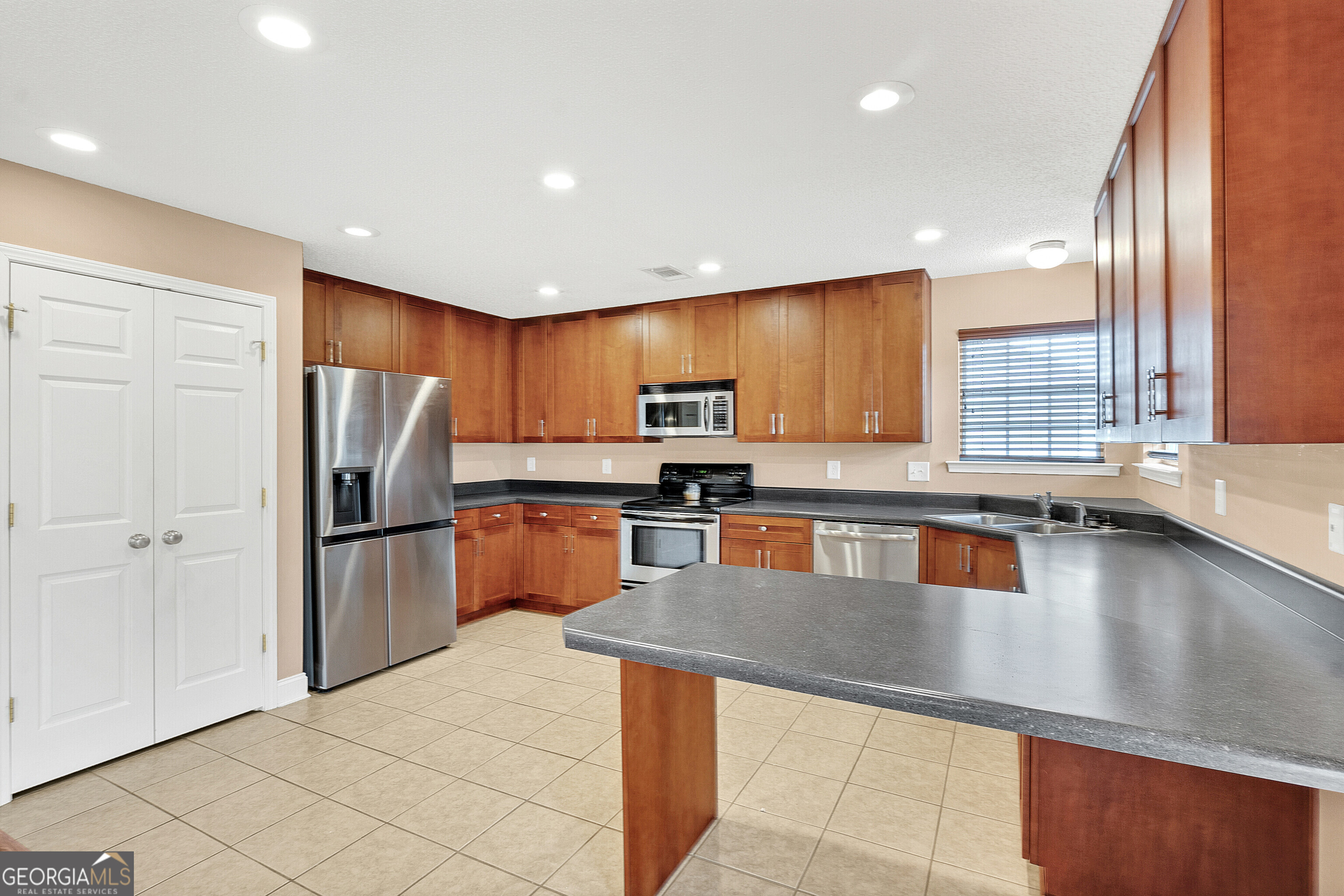 109 Oldfield Court Property Photo 14
