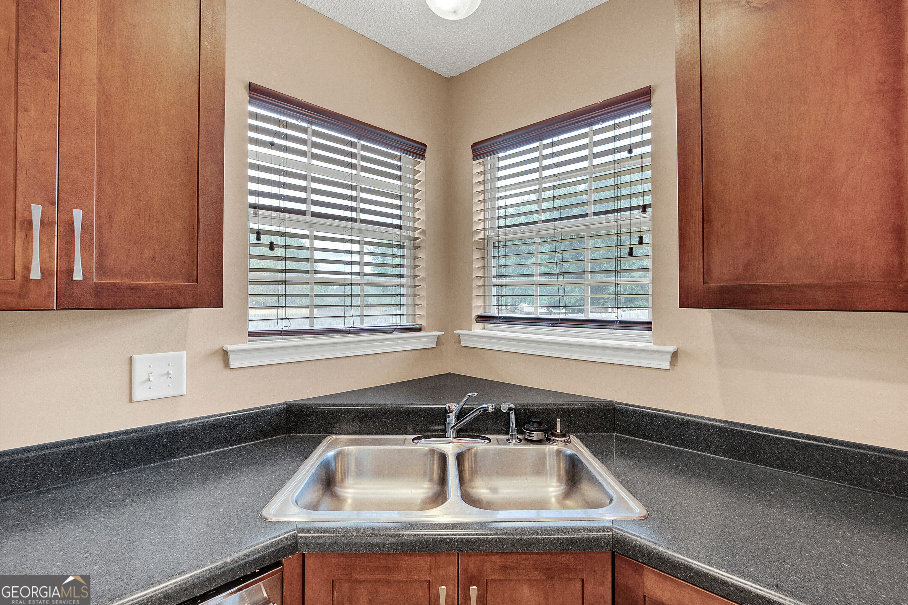 109 Oldfield Court Property Photo 17