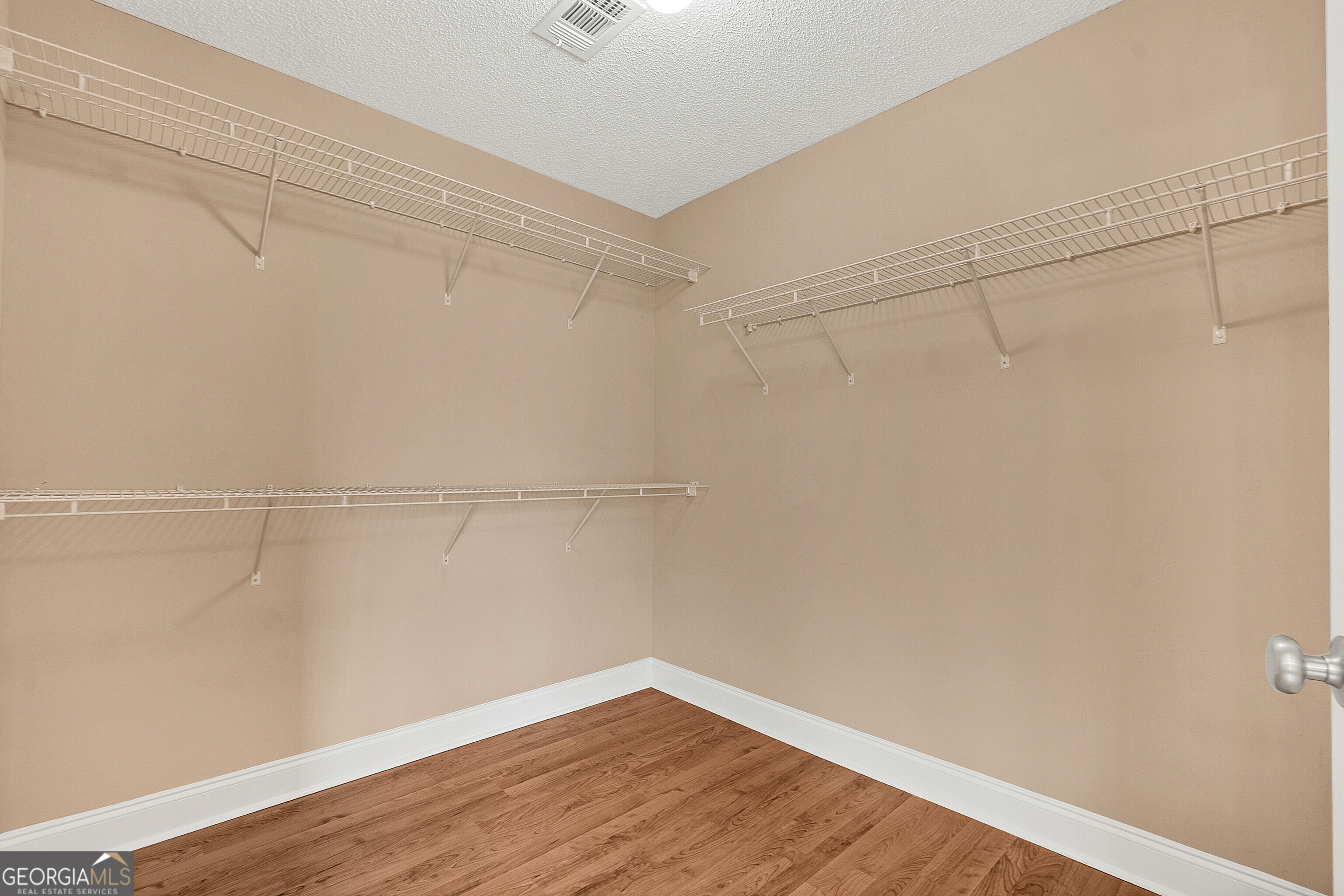 109 Oldfield Court Property Photo 31