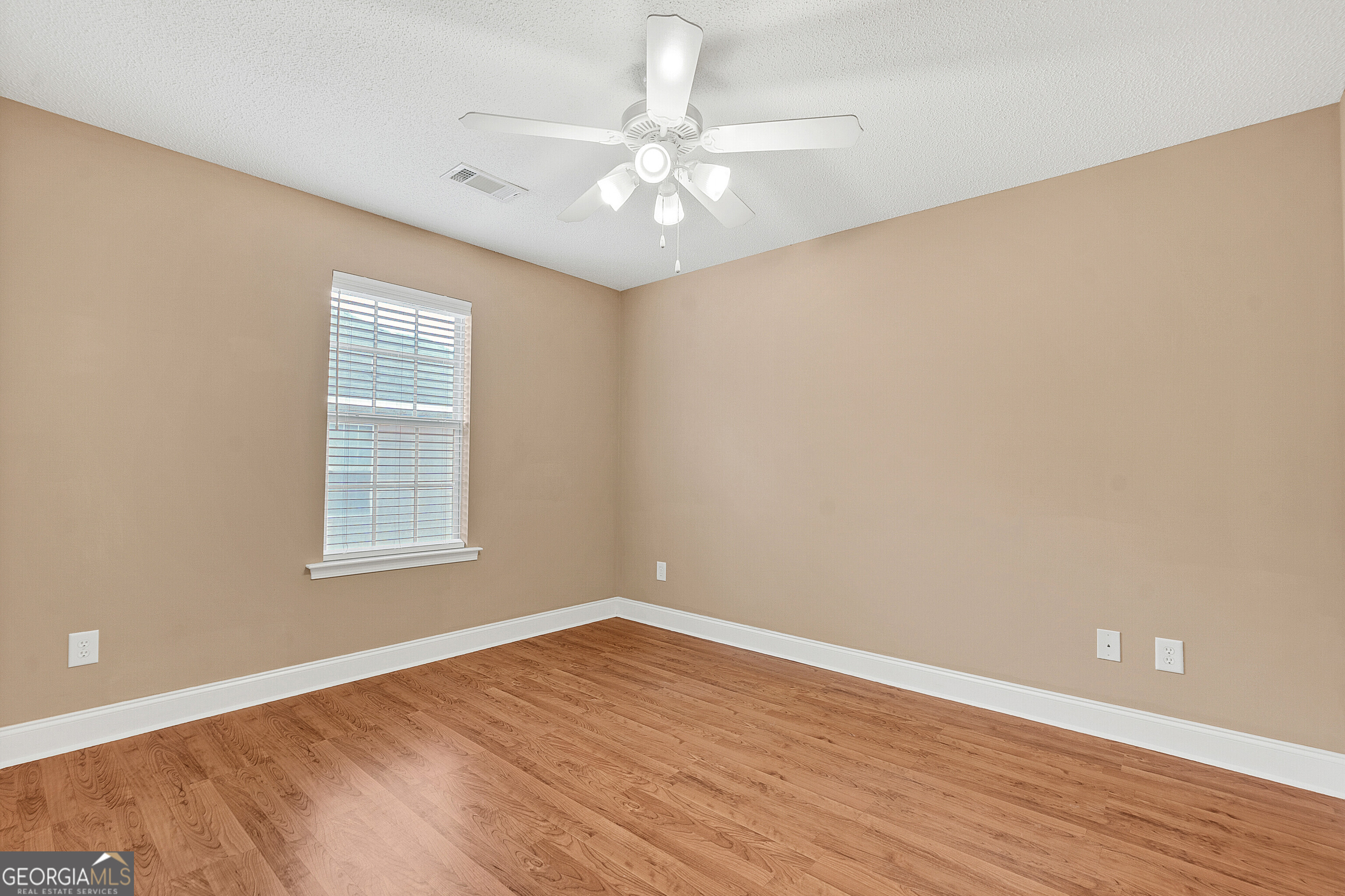109 Oldfield Court Property Photo 35